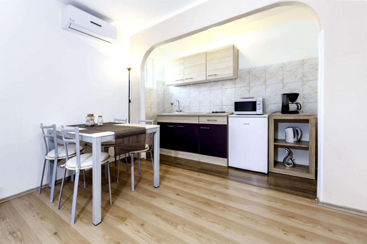 Studio Sony Rovinj Luaran gambar